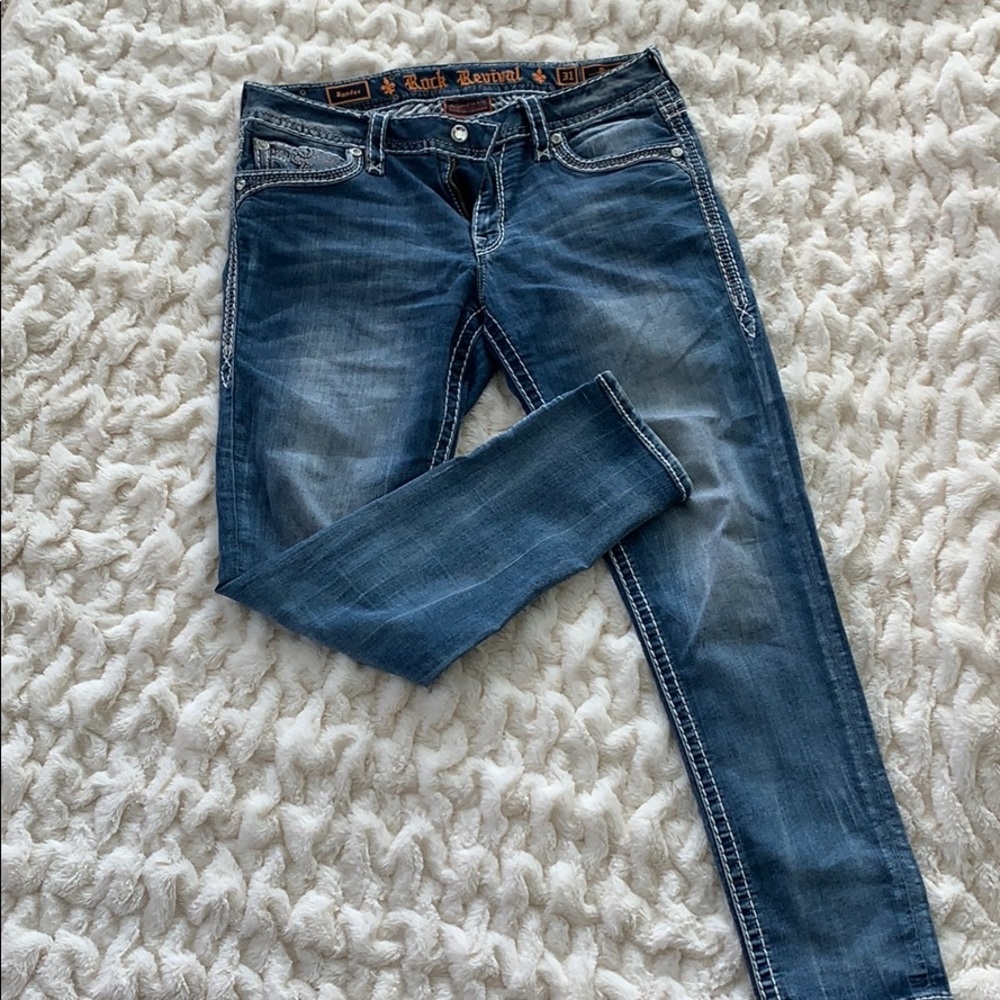 Straight leg skinny jeans
